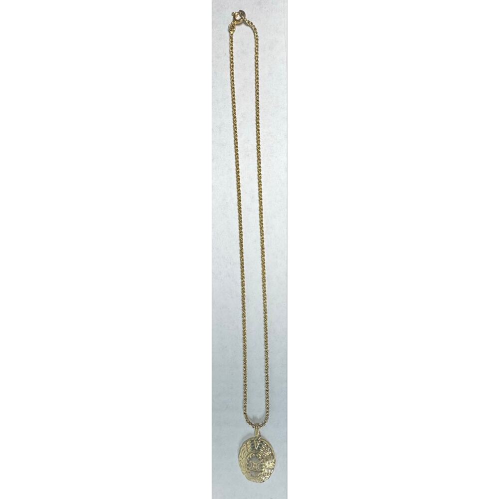 Celine Vintage Gold Tone Medallion Pendant Necklace Rope Chain - Picture 5 of 5
